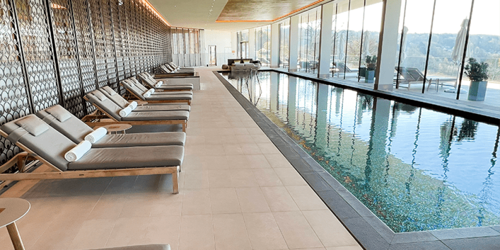 Piscine royal champagne